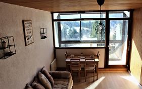 Studio sous les pistes avec vue sur la vallée